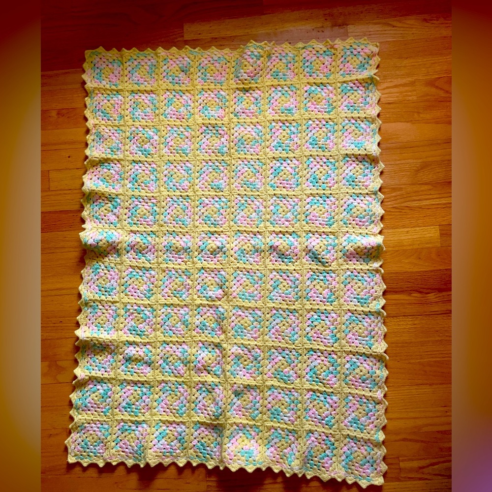Hand Made (Crocheted) Baby/lap blanket